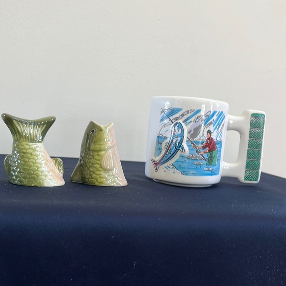 Vintage Bass Fish Salt & Pepper Shakers and Fishing Coffee Mug - Picture 1 of 15